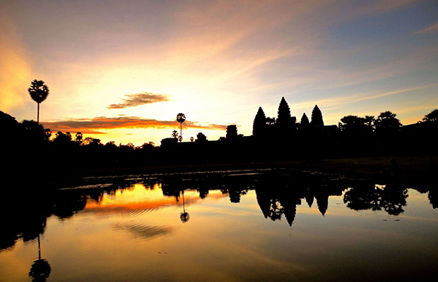 4 DAYS Angkor Wat/B.Mealea/KohKer/floating Village